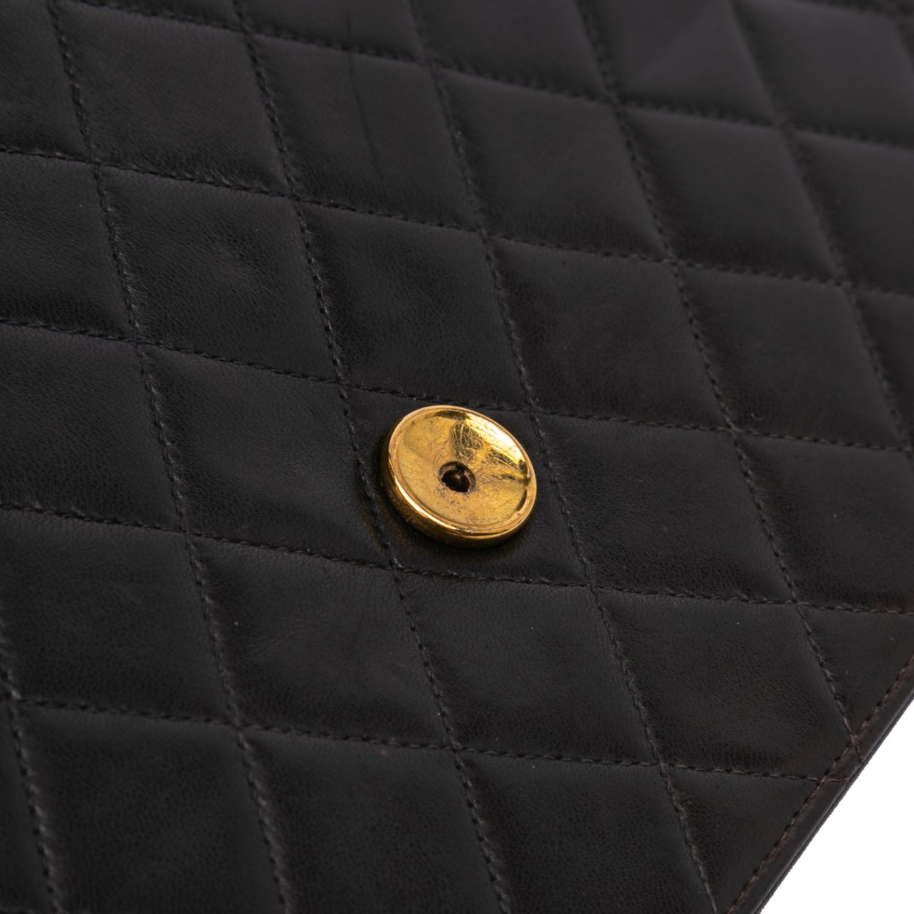 Chanel Medium CC Quilted Lambskin Single Flap Zwart