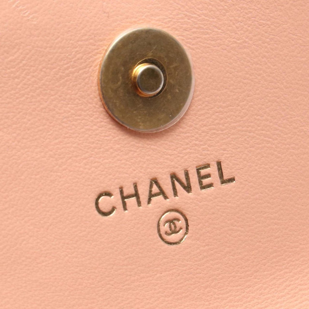 Chanel Mini Lambskin Pearl Crush Clutch On Chain Roze
