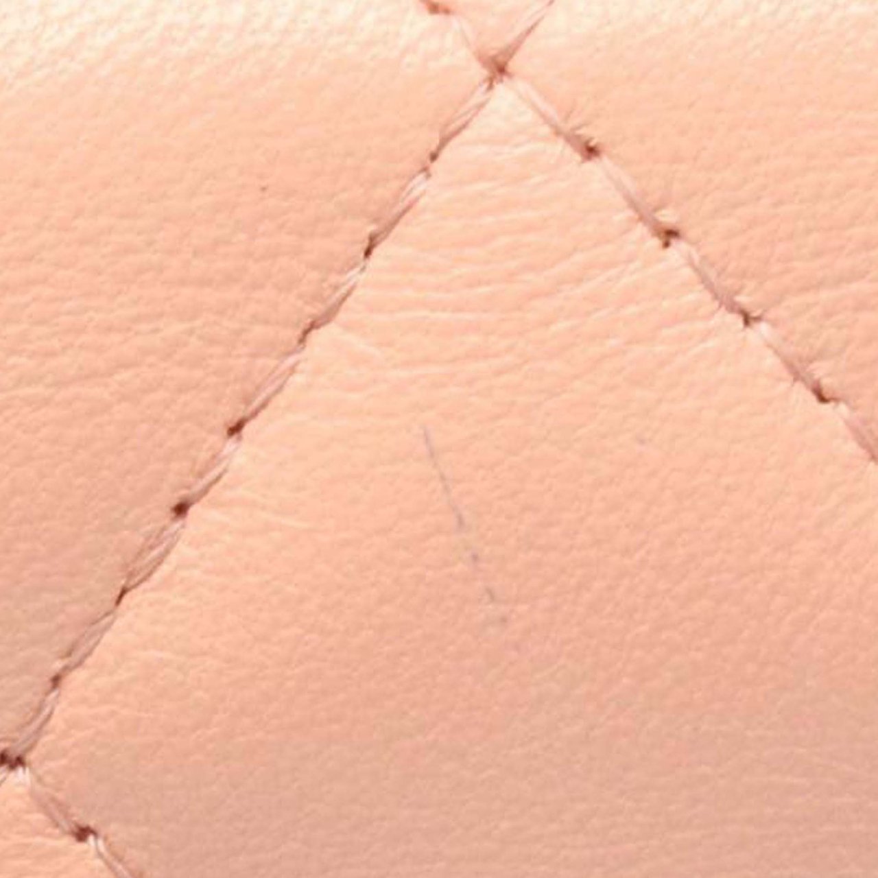 Chanel Mini Lambskin Pearl Crush Clutch On Chain Roze