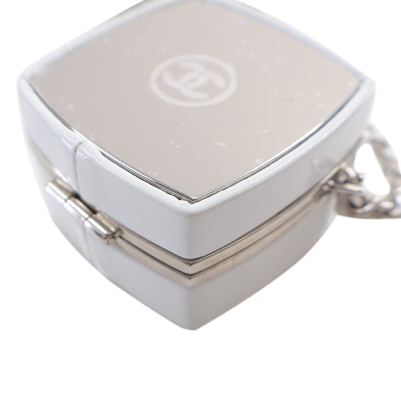 Chanel Patent Goatskin Make-Up Box Clutch With Chain Wit