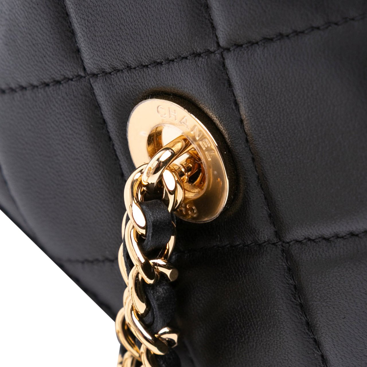 Chanel CC Lambskin Tassel Clutch with Chain Zwart