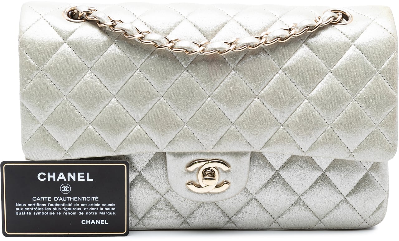 Chanel Medium Classic Iridescent Lambskin Double Flap Goud