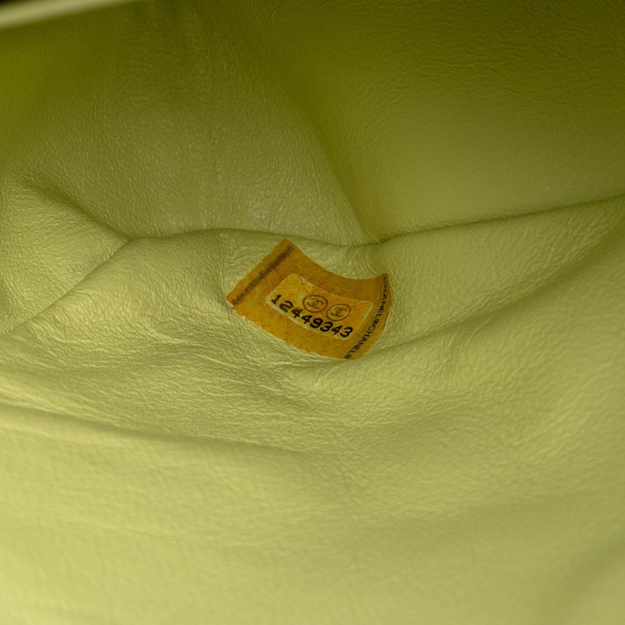 Chanel Medium Classic Lambskin Double Flap Groen