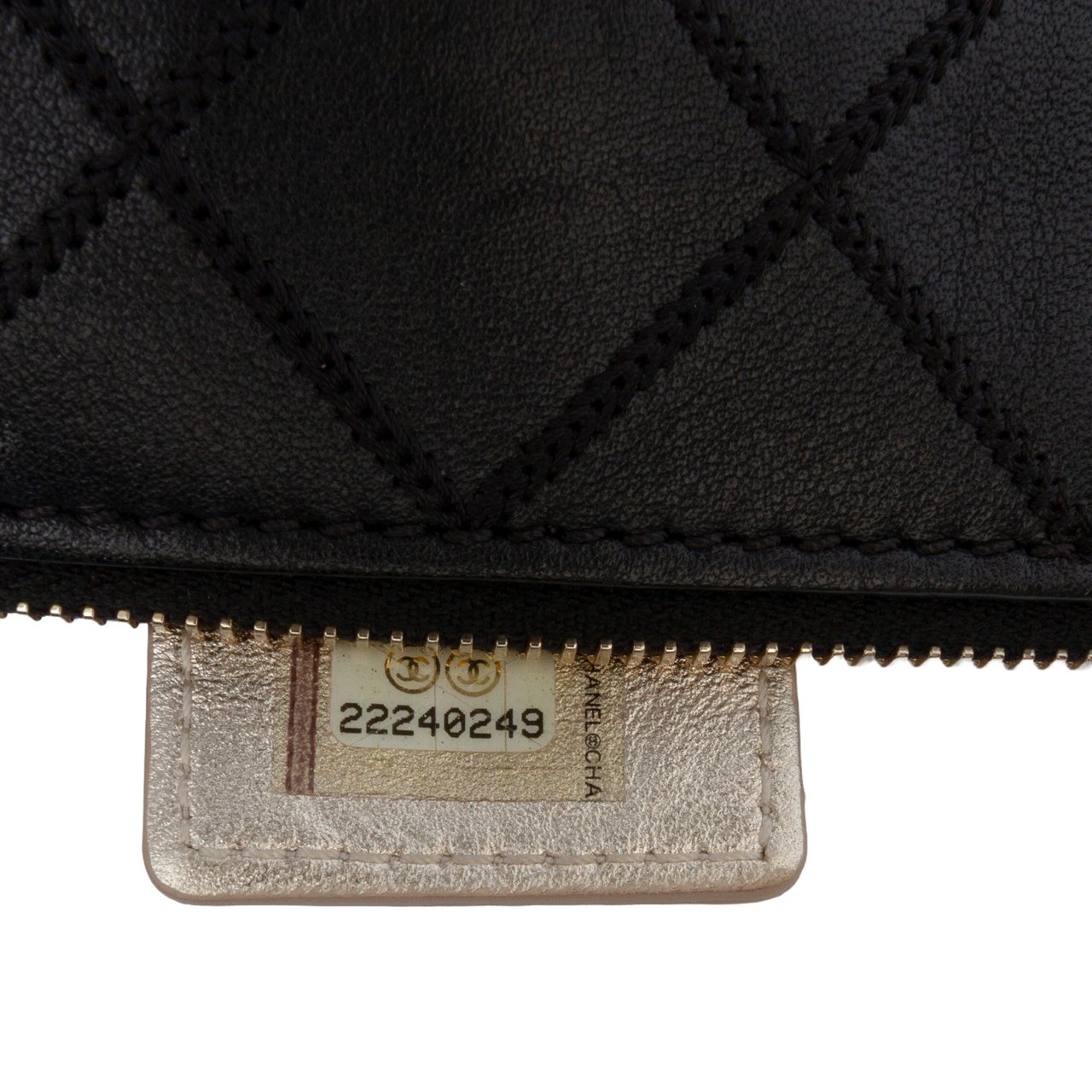Chanel CC Stitched Lambskin Clutch Zwart