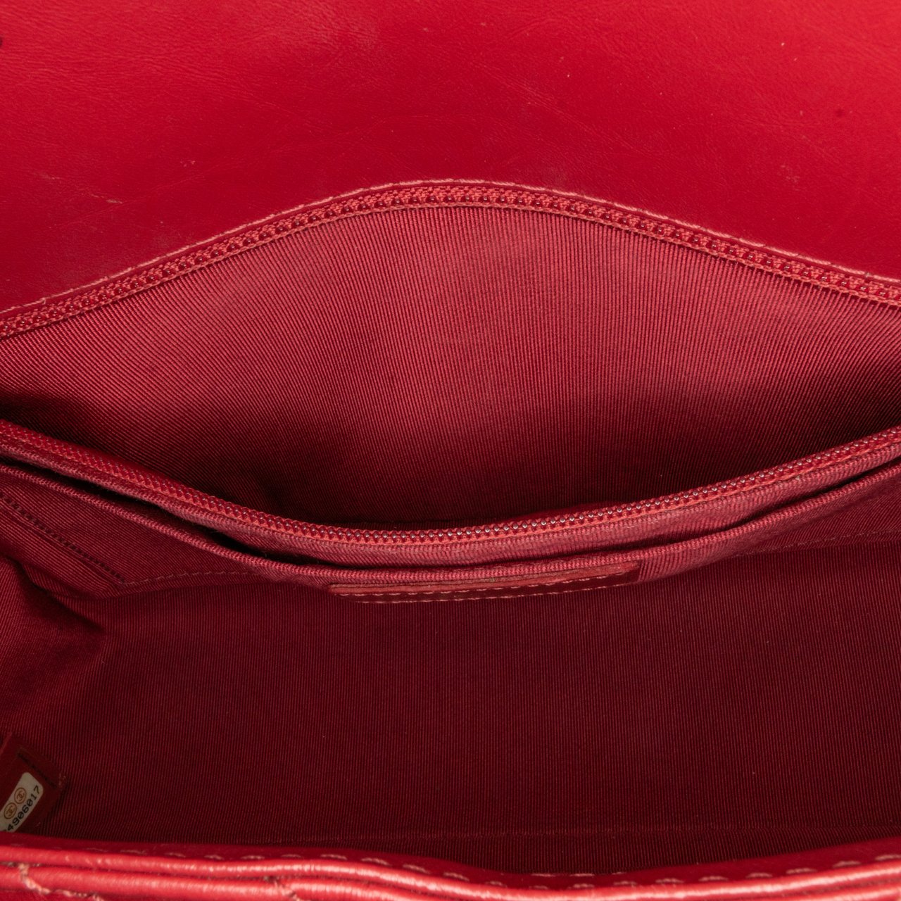 Chanel CC Chevron Calfskin Top Handle Flap Rood