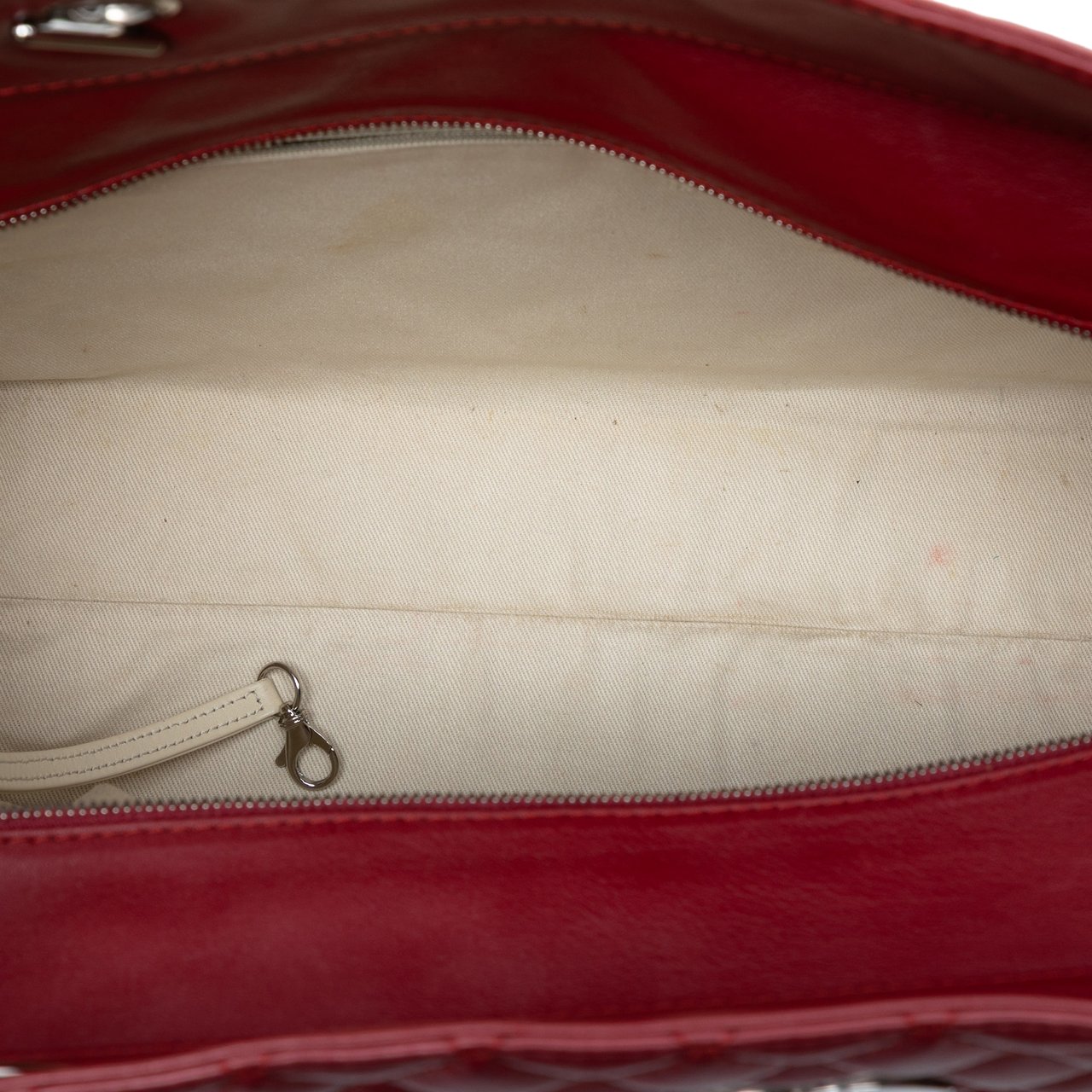 Chanel Large Quilted Calfskin In the Business Shopping Tote Rood