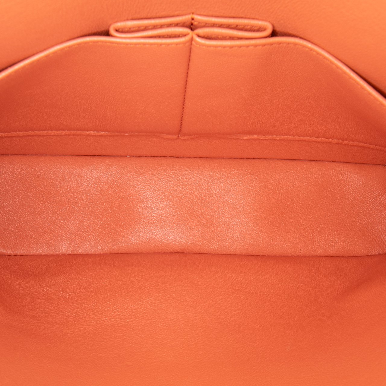 Chanel Medium Classic Lambskin Double Flap Rood