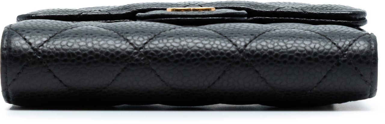 Chanel CC Quilted Caviar Compact Flap Wallet Zwart