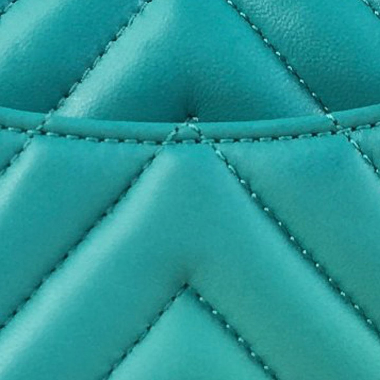 Chanel Mini Rectangular Chevron Lambskin Single Flap Groen