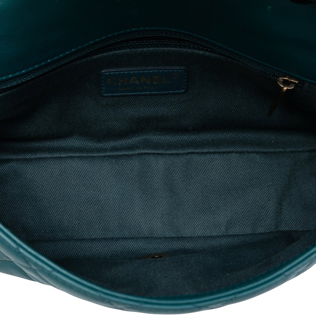 Chanel CC Quilted Lambskin East West Single Flap Blauw