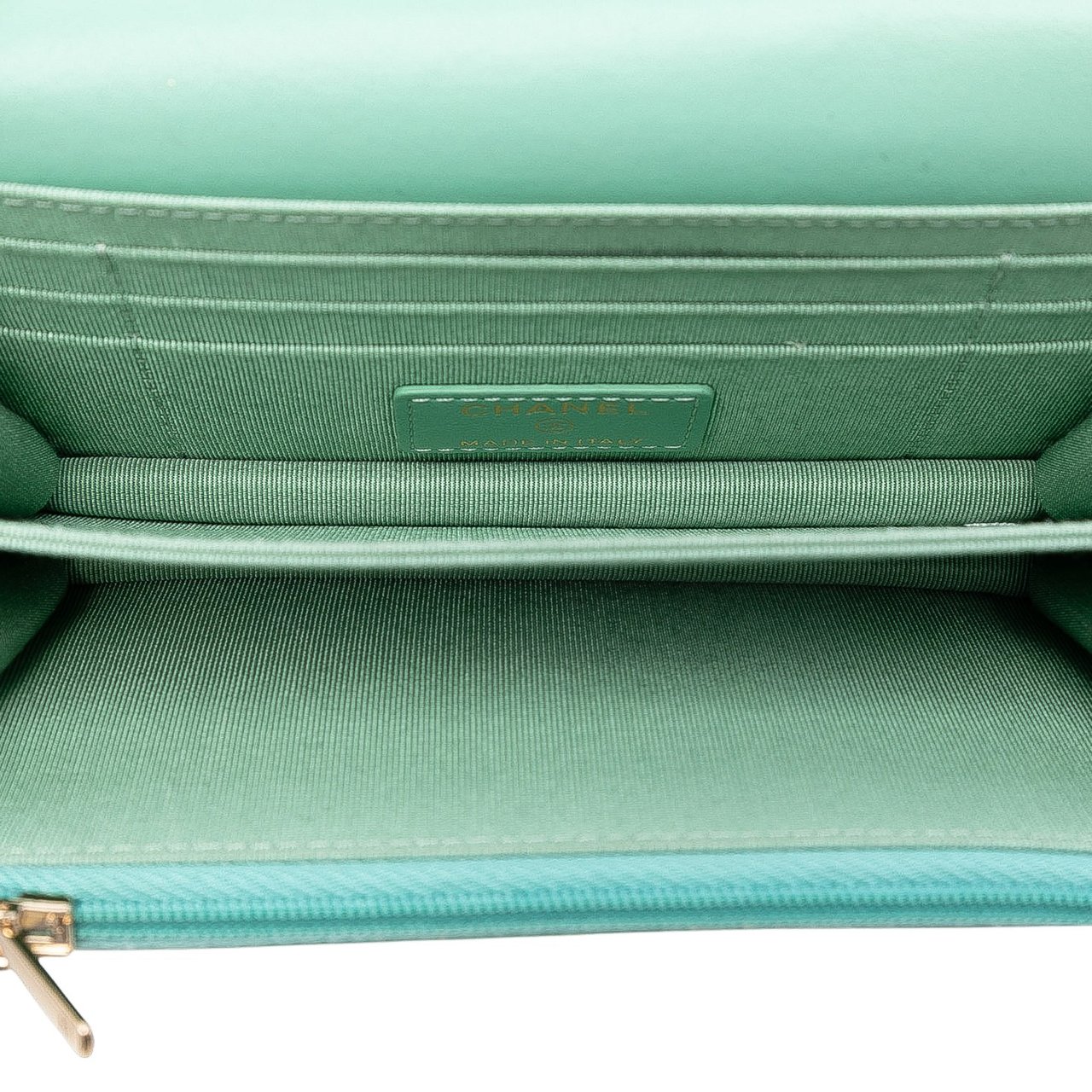 Chanel Mini CC Quilted Lambskin Wallet On Chain Groen