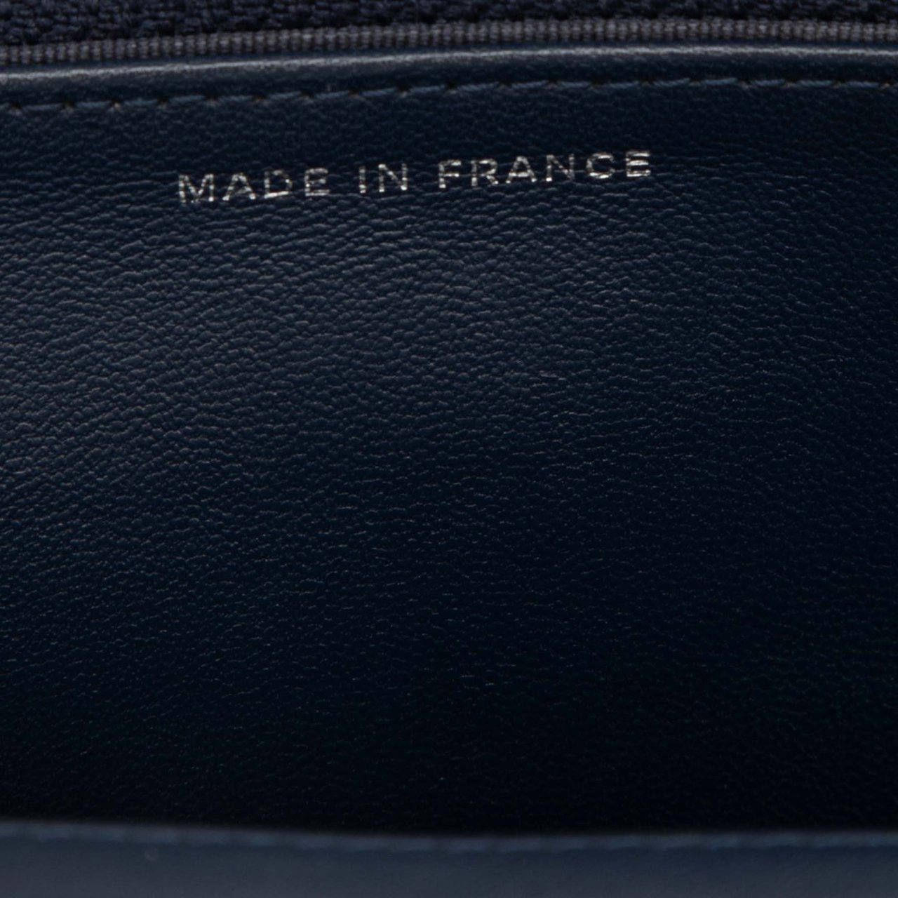 Chanel CC Quilted Lambskin Wallet On Chain Blauw