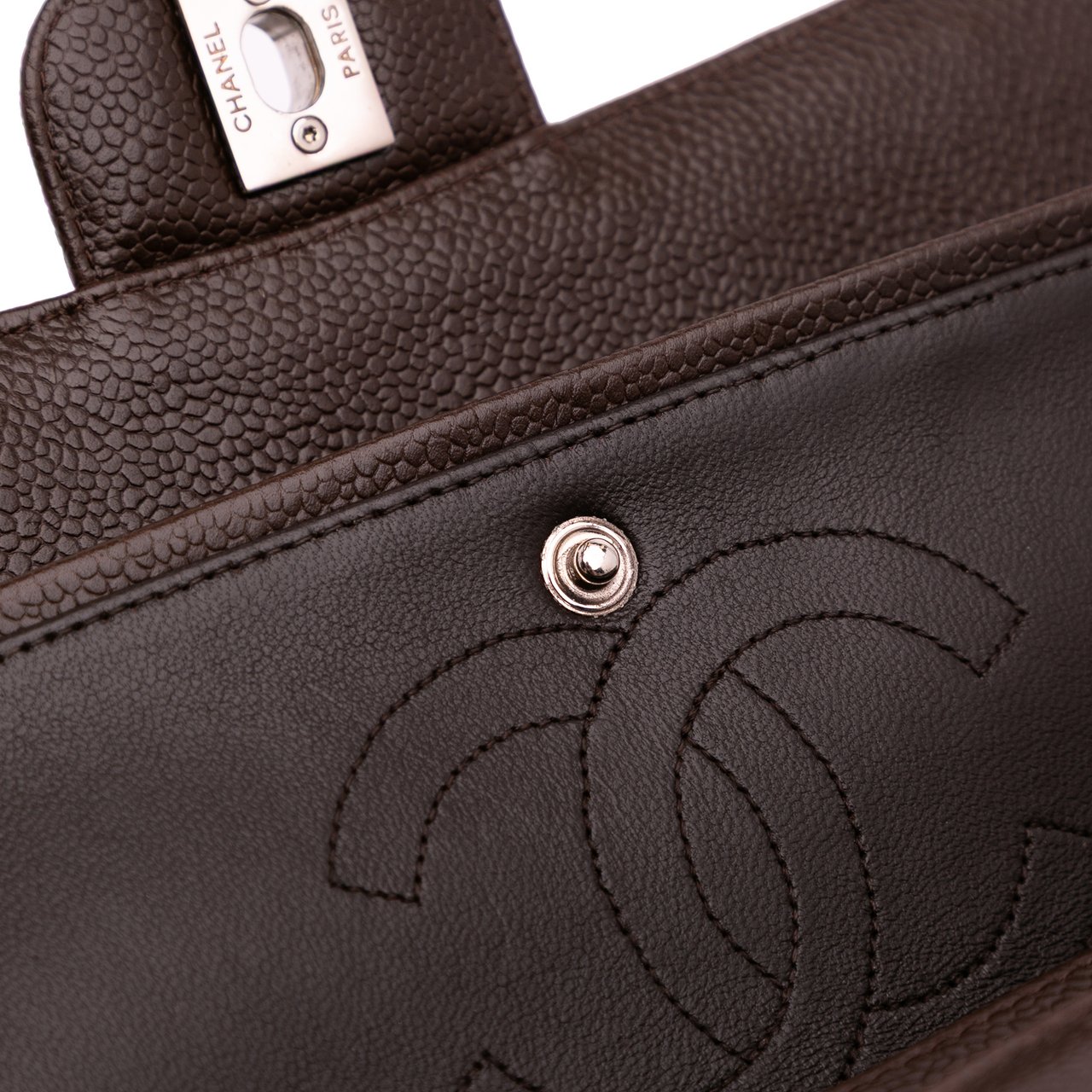 Chanel Medium Classic Caviar Double Flap Bruin