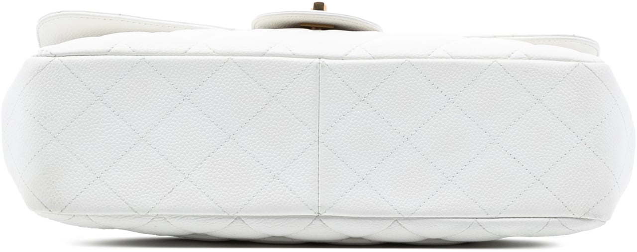 Chanel Jumbo Classic Caviar Single Flap Wit