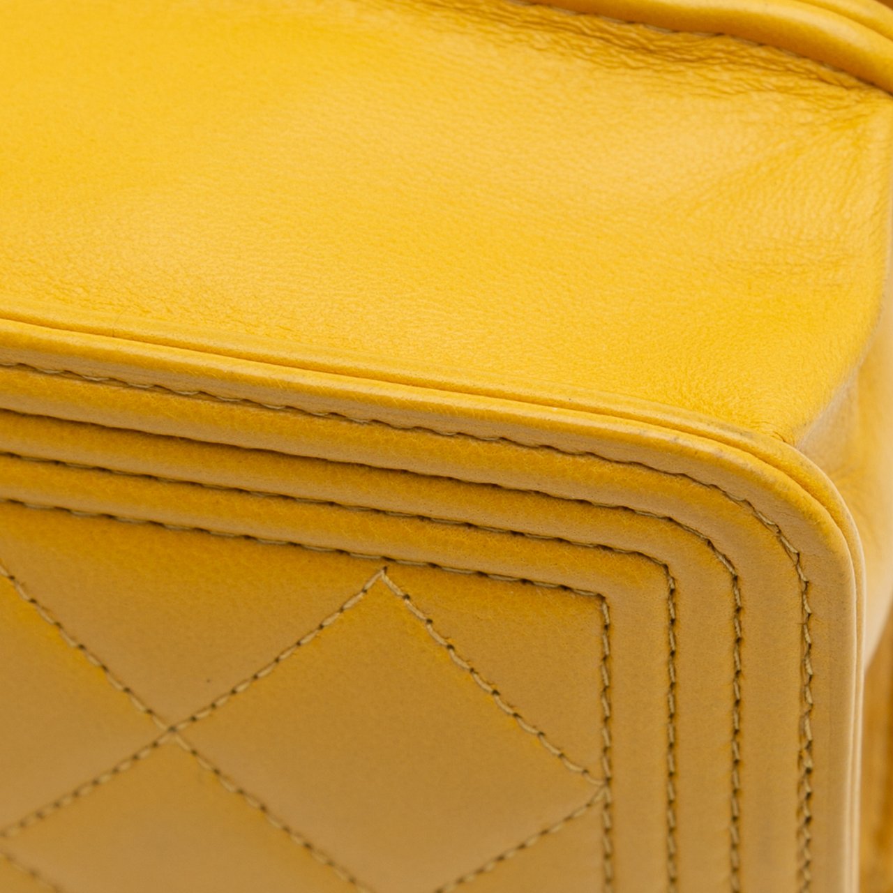 Chanel Quilted Lambskin Boy Wallet On Chain Geel