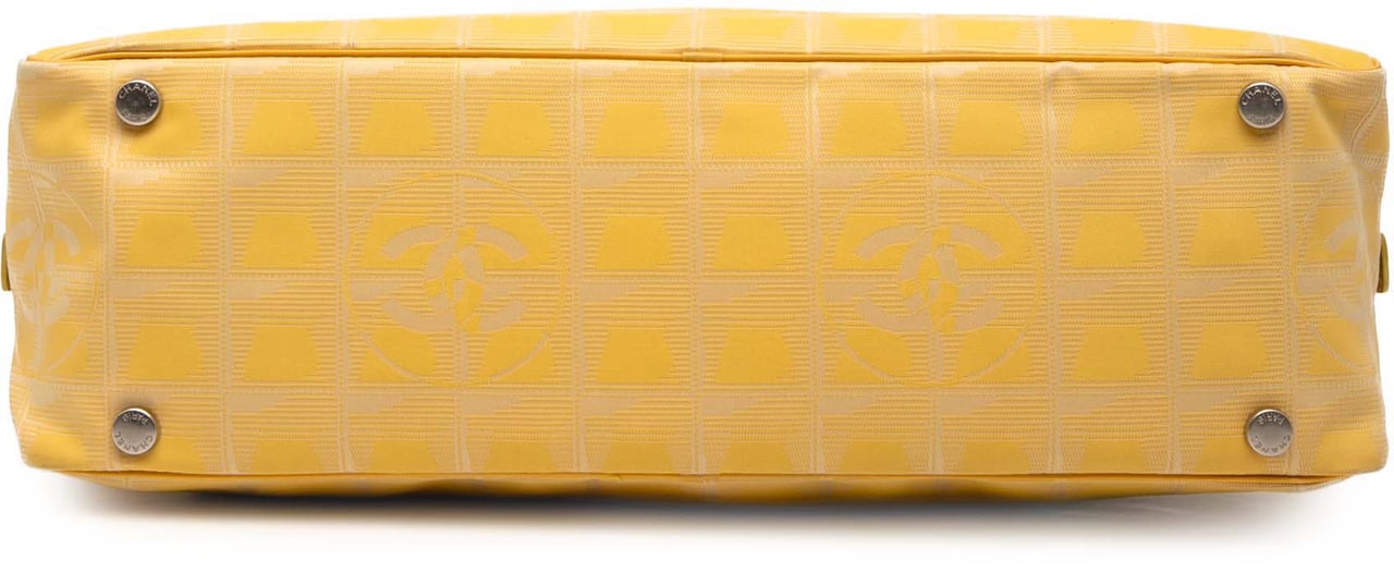 Chanel New Travel Line Nylon Handbag Geel