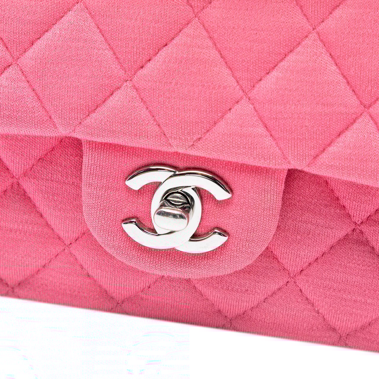 Chanel Medium Classic Jersey Double Flap Roze