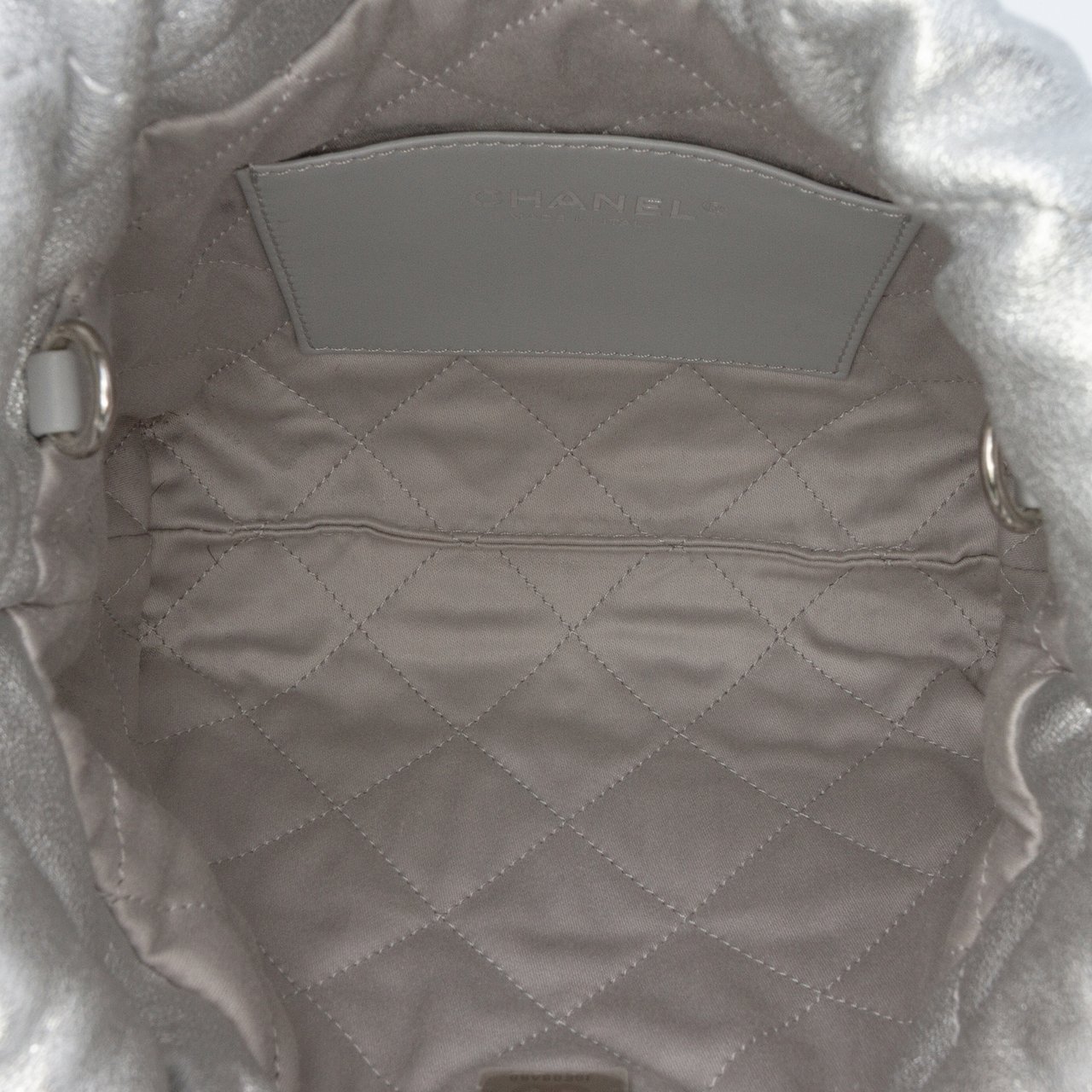 Chanel Mini Metallic Calfskin 22 Satchel Zilver