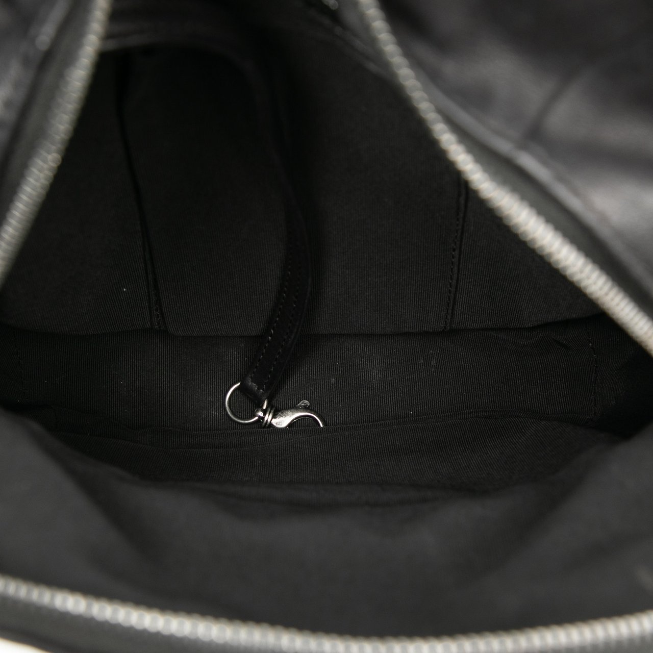 Chanel Small CC Calfskin Drawstring Flap Backpack Zwart