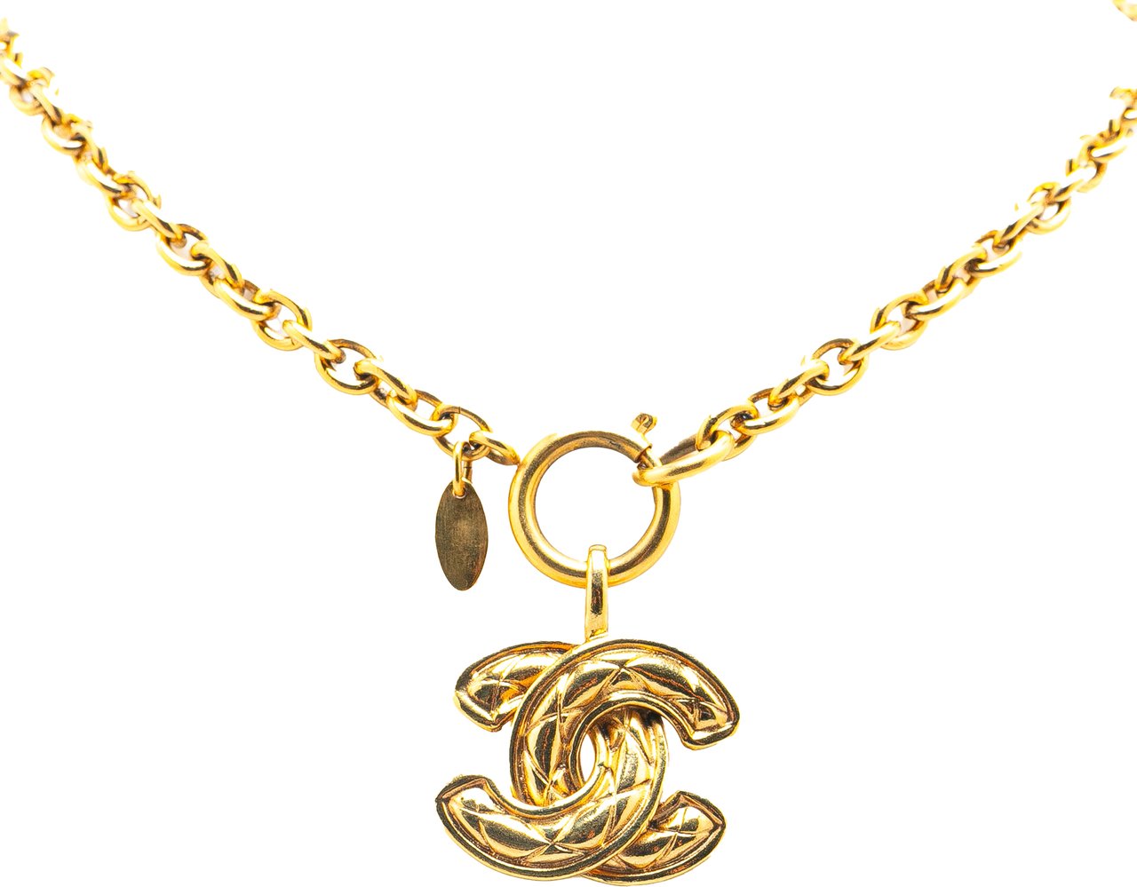 Chanel Gold Plated CC Quilted Pendant Necklace Goud