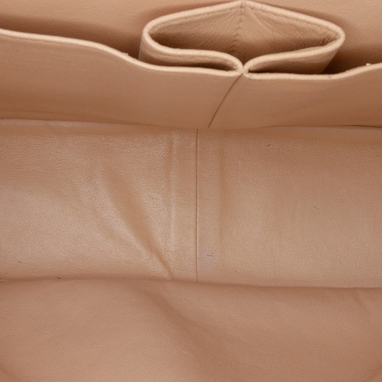 Chanel Jumbo Classic Caviar Double Flap Bruin