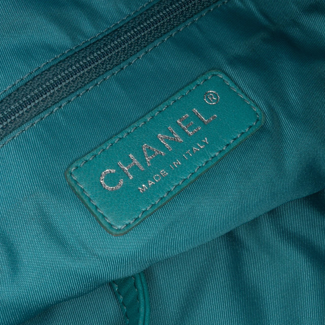Chanel CC Quilted Nylon Graffiti Watercolour Shopping Tote Blauw