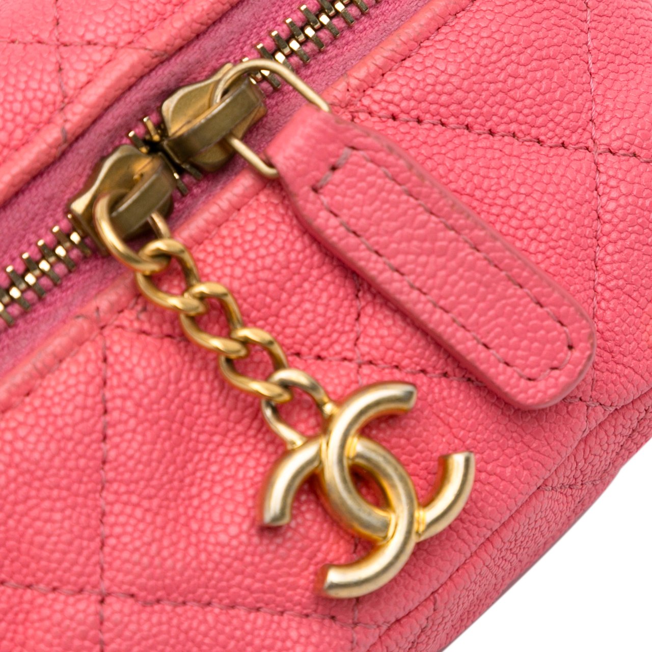 Chanel Micro Caviar Chain Vanity Bag Roze