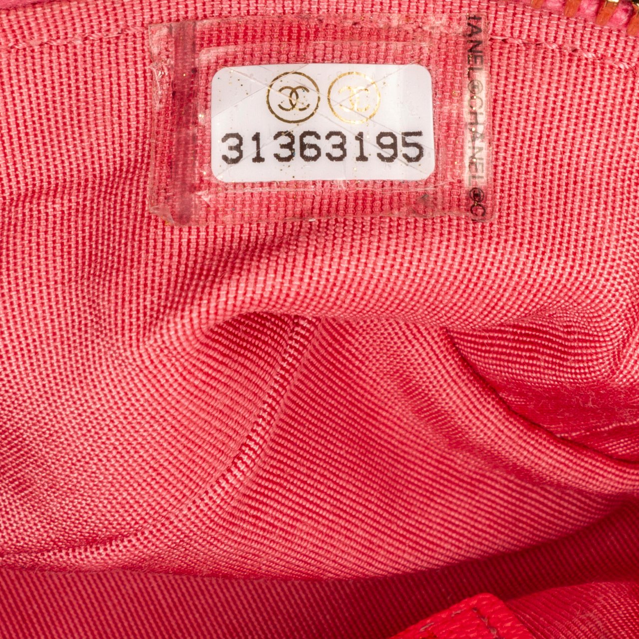 Chanel Micro Caviar Chain Vanity Bag Roze