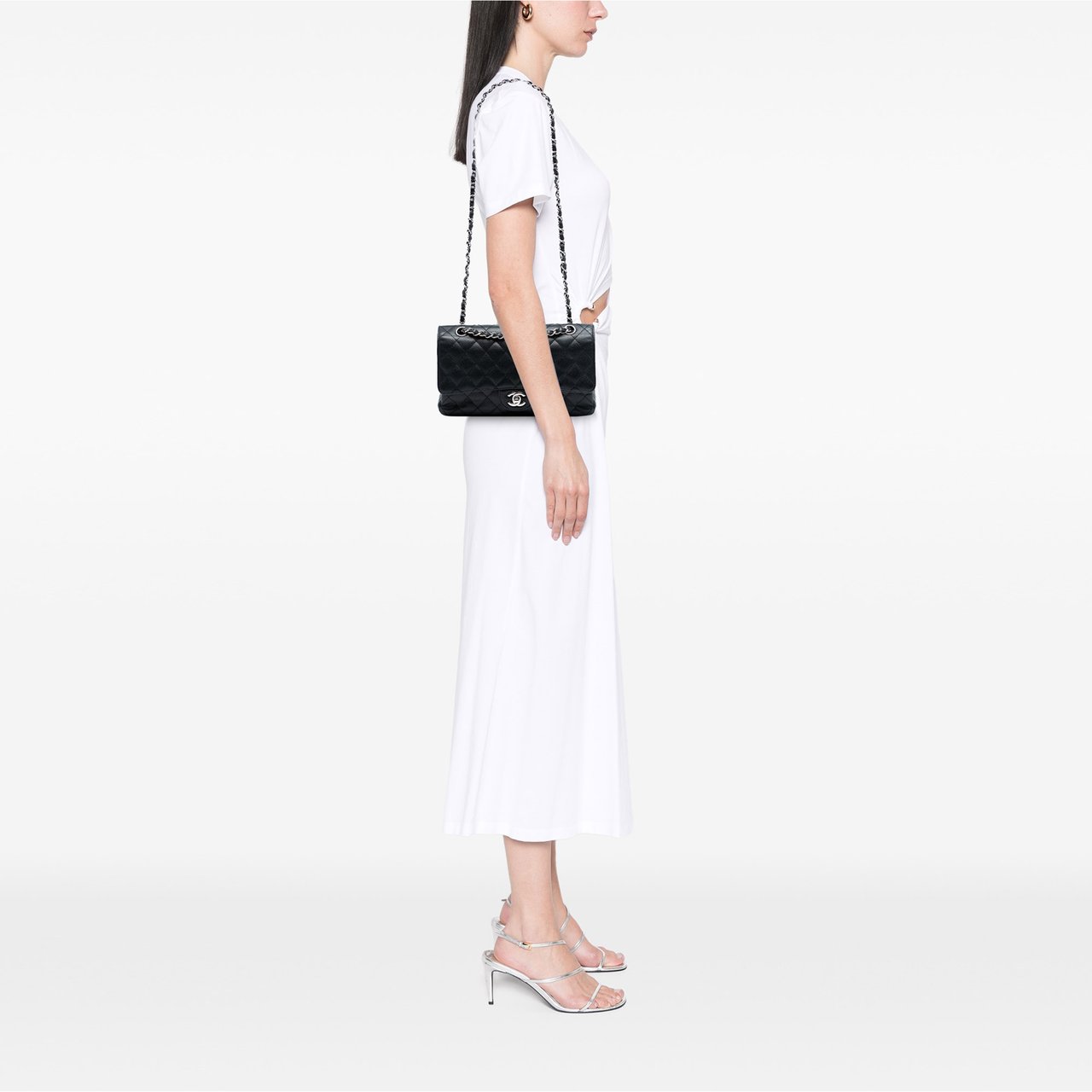 Chanel Medium Classic Caviar Double Flap Zwart