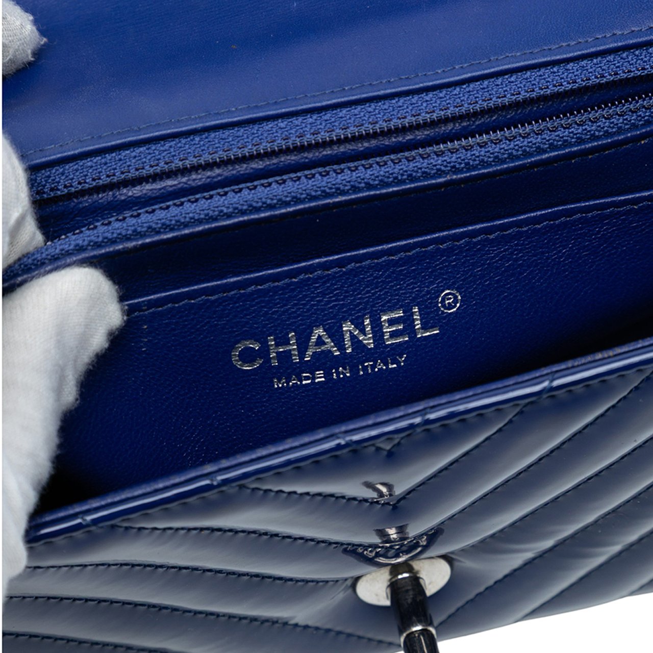 Chanel Mini Rectangular Classic Chevron Patent Single Flap Blauw