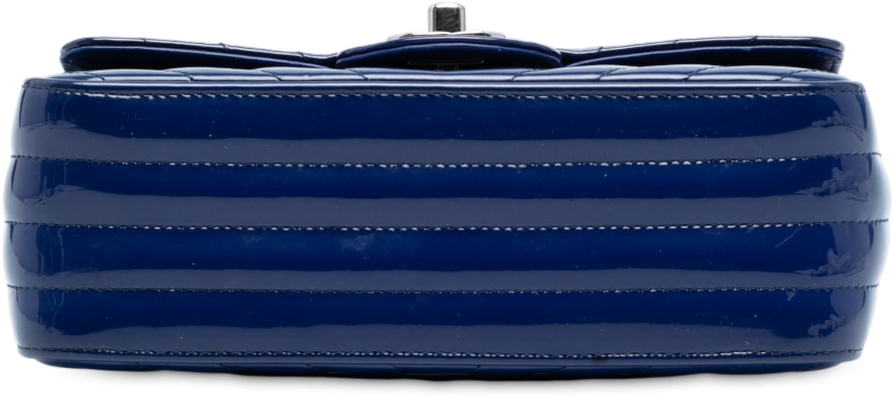 Chanel Mini Rectangular Classic Chevron Patent Single Flap Blauw