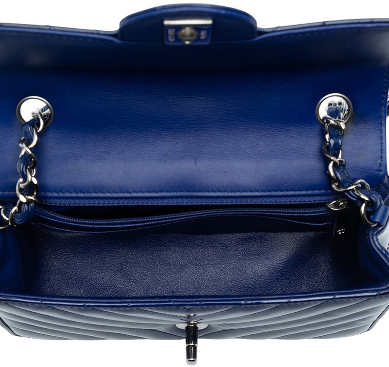 Chanel Mini Rectangular Classic Chevron Patent Single Flap Blauw
