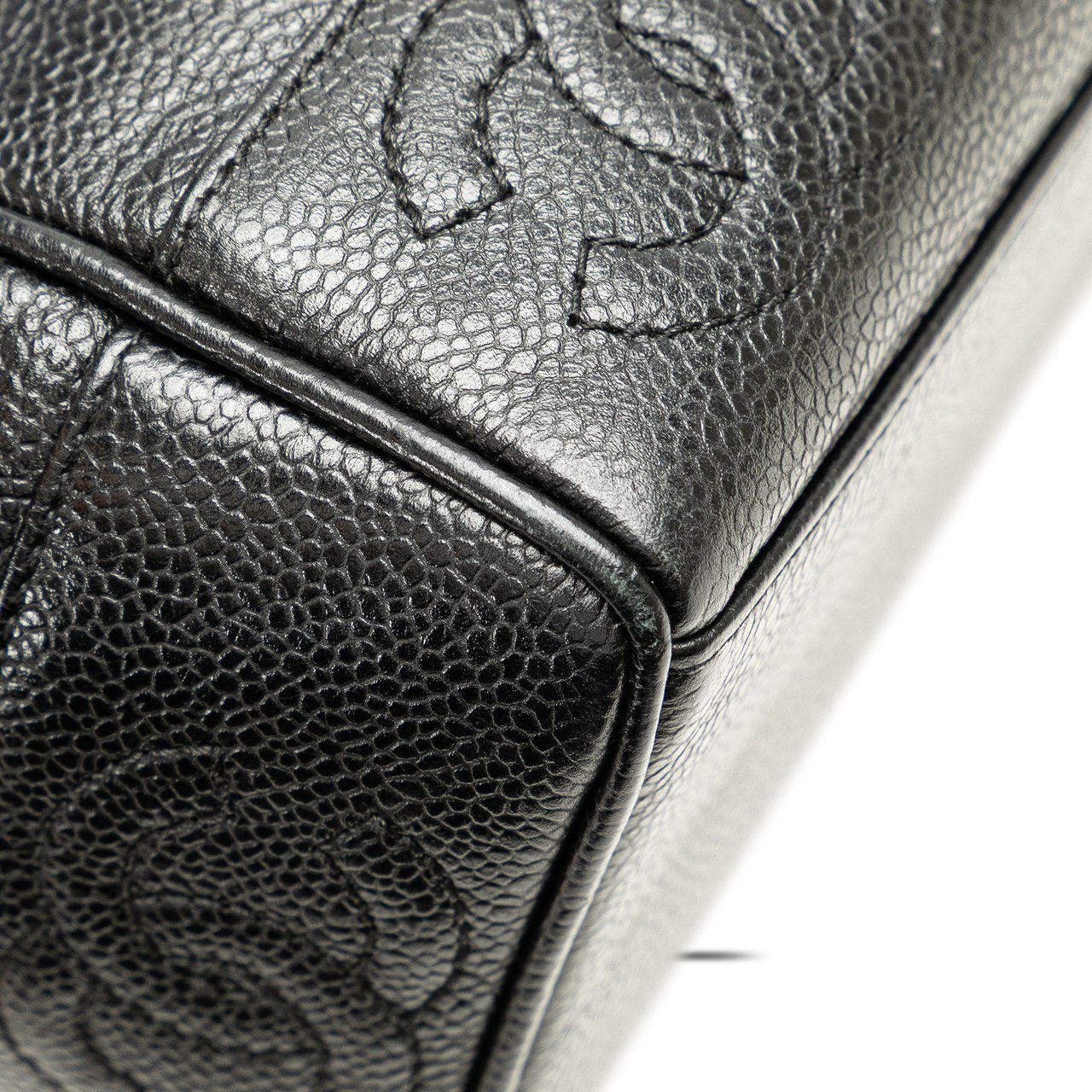 Chanel Triple CC Caviar Tote Zwart