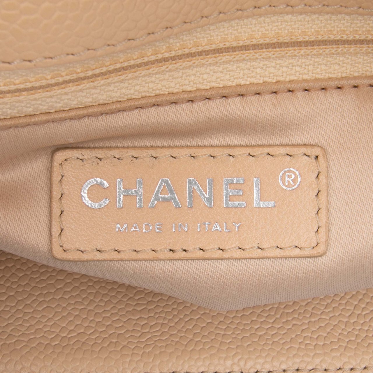 Chanel Caviar Grand Shopping Tote Bruin