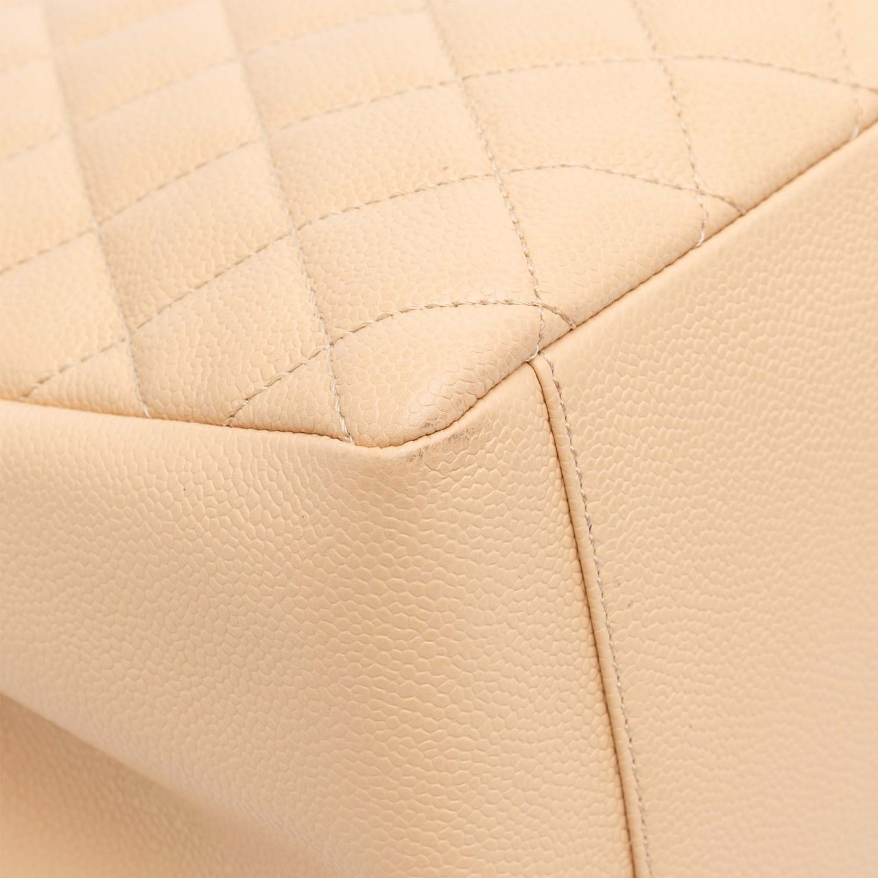 Chanel Caviar Grand Shopping Tote Bruin
