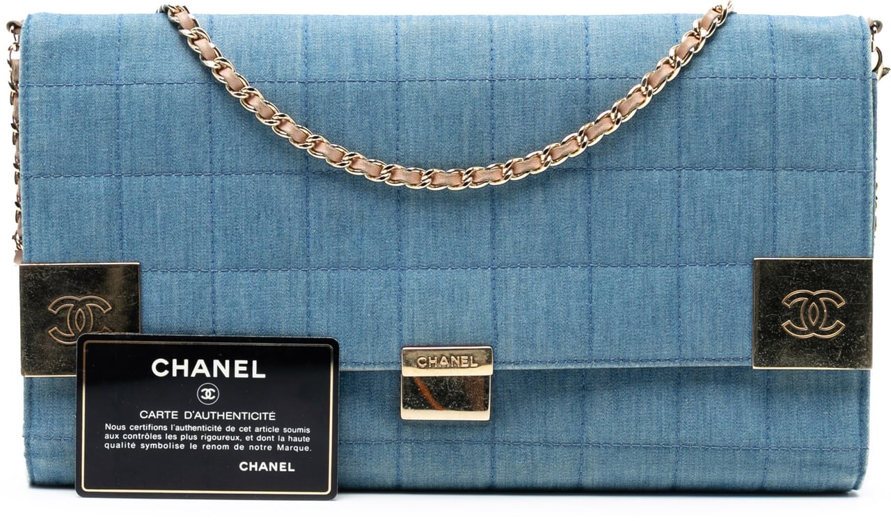 Chanel CC Chocolate Bar Denim Flap Blauw