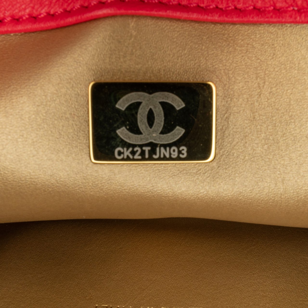 Chanel Mini Rectangular Lambskin Pearl Crush Flap Rood