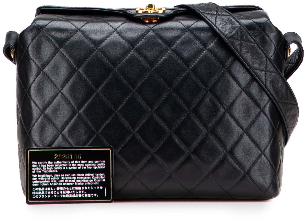 Chanel CC Quilted Lambskin Crossbody Zwart
