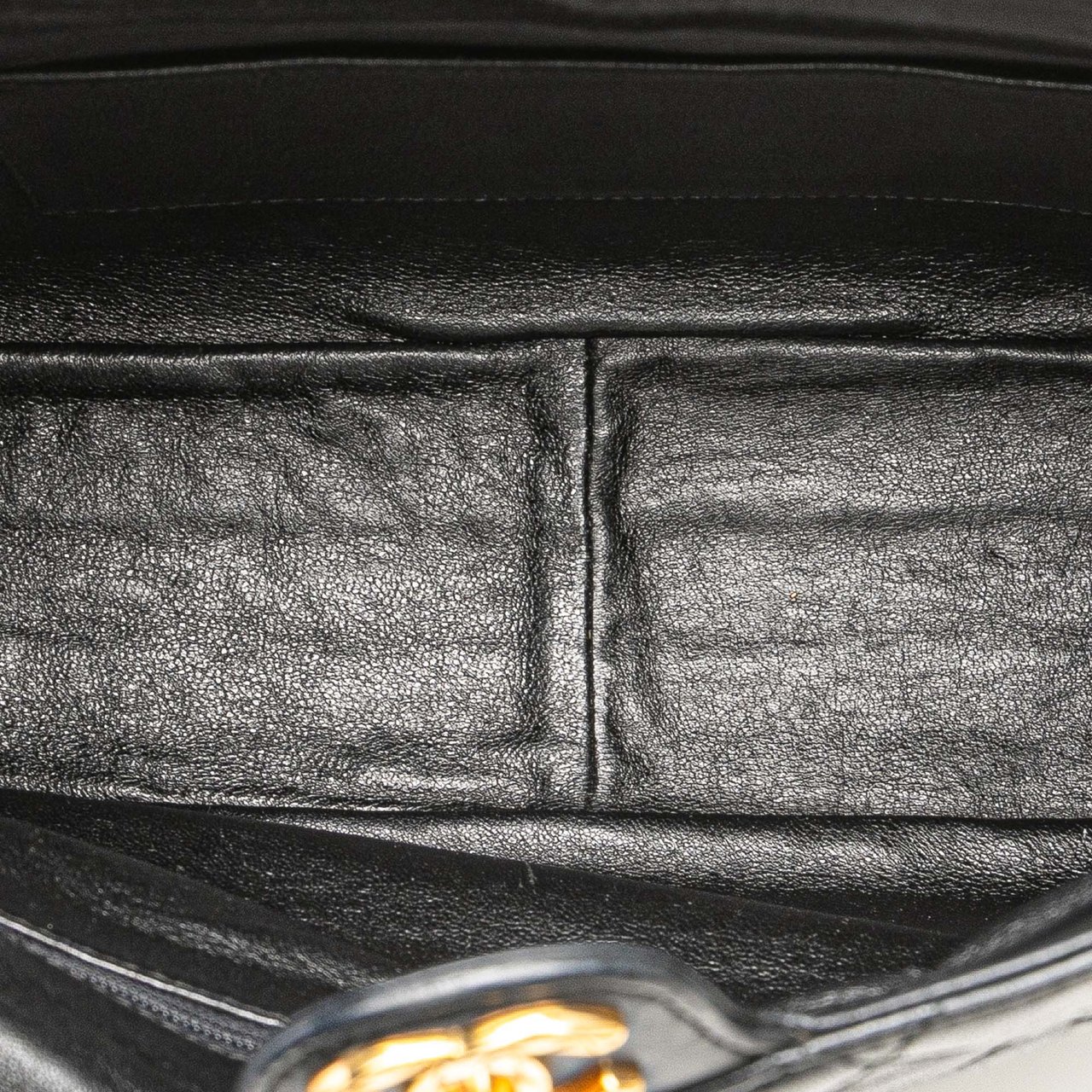 Chanel CC Quilted Lambskin Crossbody Zwart