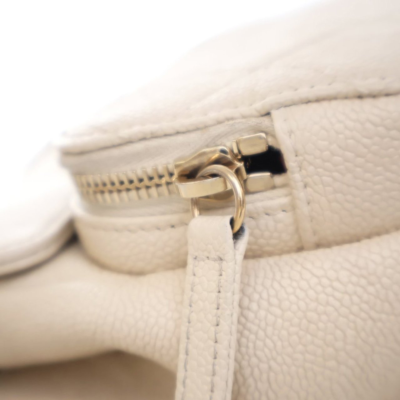 Chanel Caviar Business Affinity Messenger Flap Wit