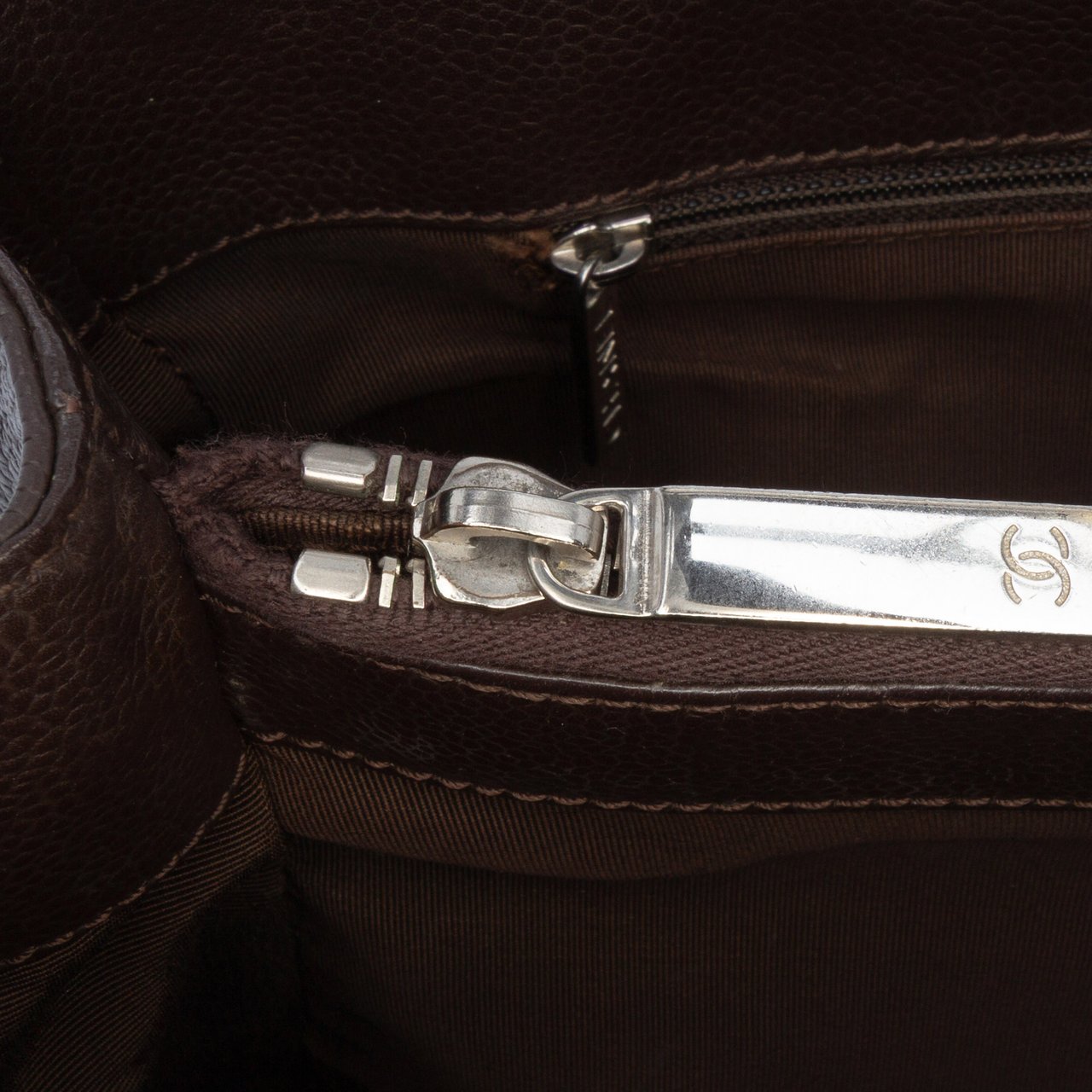 Chanel Caviar Grand Shopping Tote Bruin