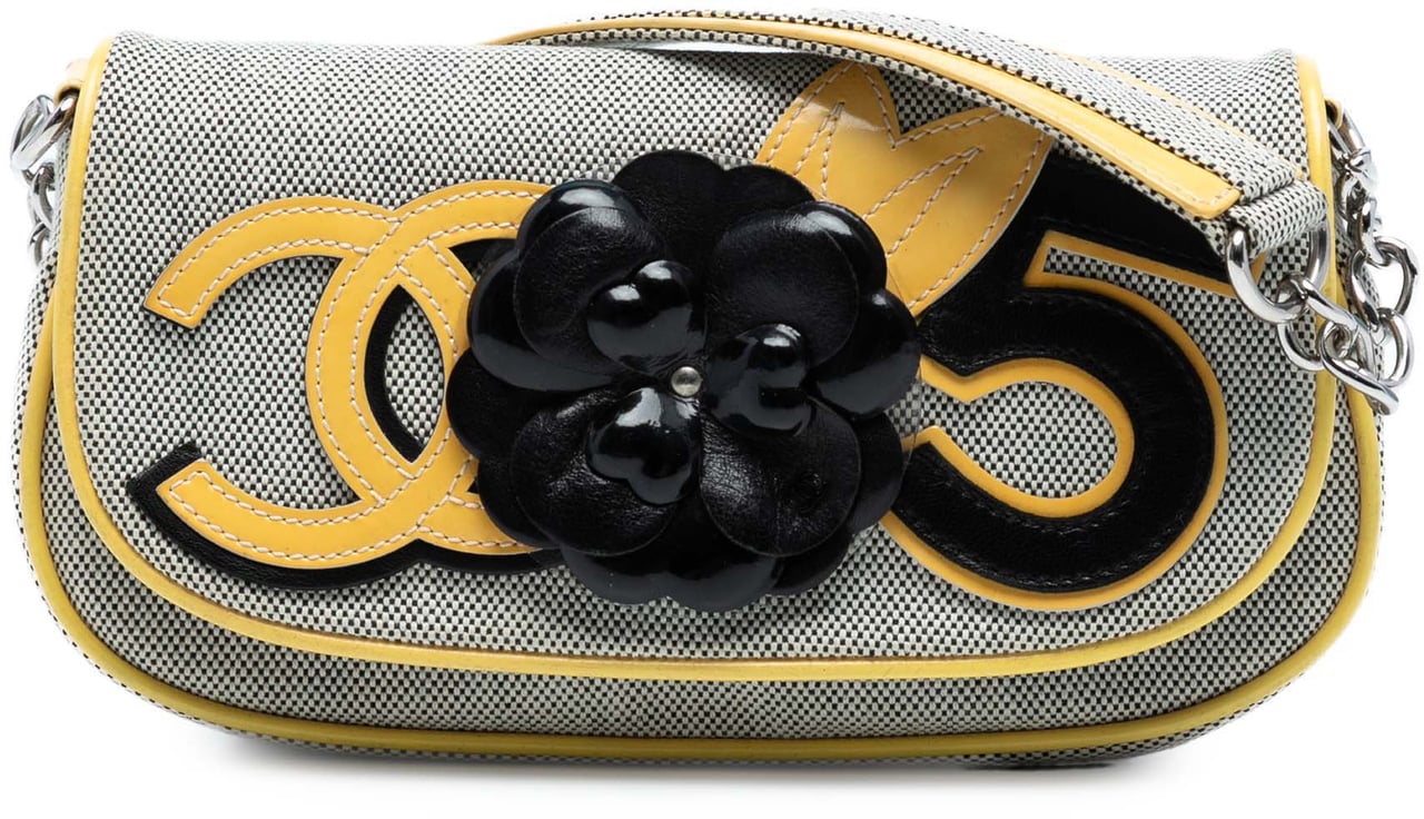 Chanel Canvas CC Camellia No. 5 Shoulder Bag Grijs