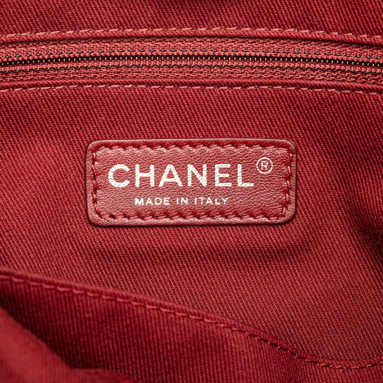 Chanel Mini Mixed Fibers Deauville Tote Rood