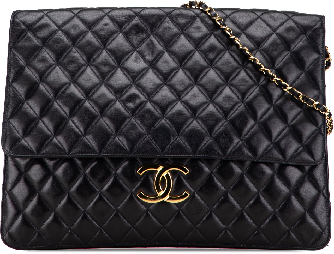 Chanel Jumbo XL Quilted Lambskin Clutch With Chain Blauw