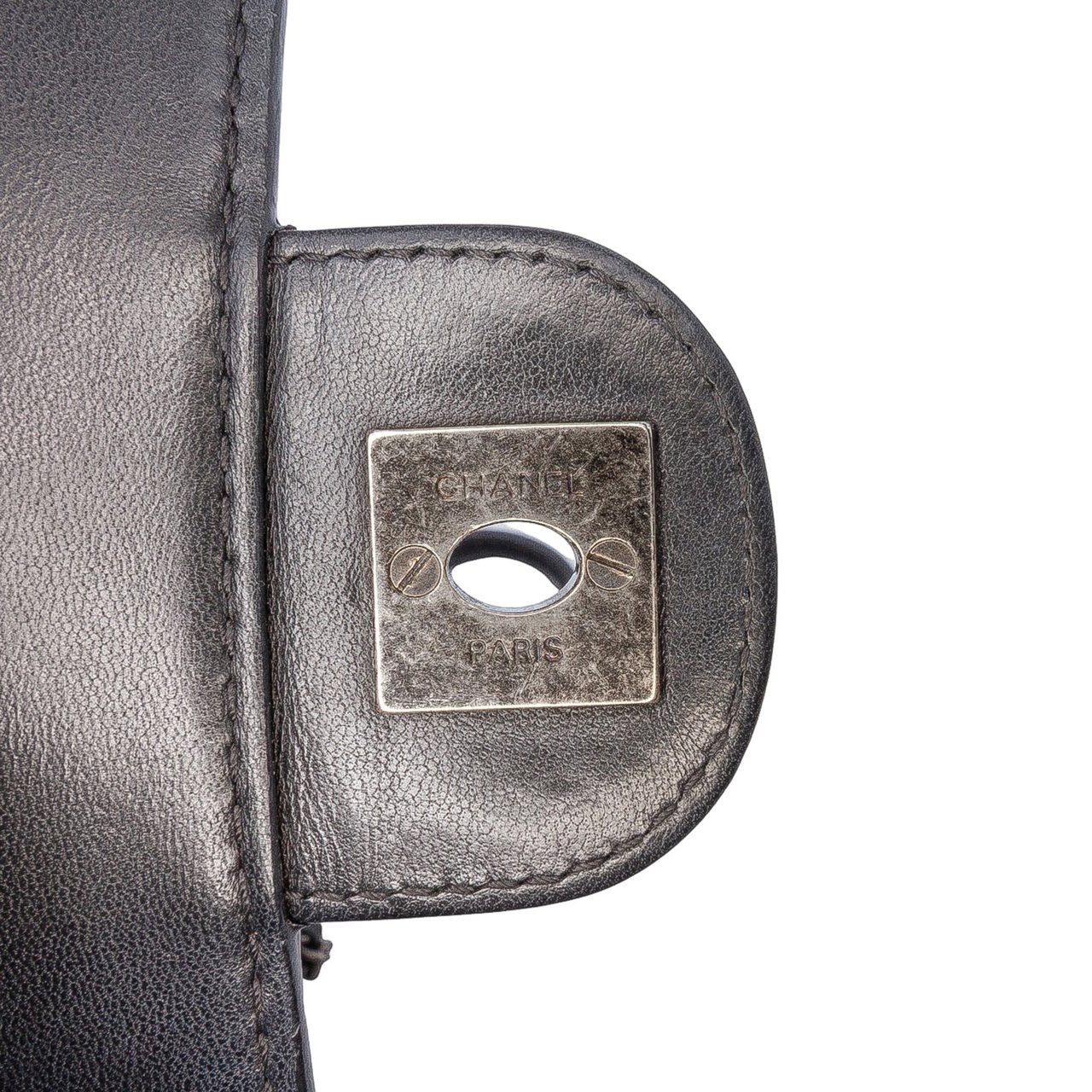 Chanel Small Quilted Lambskin Citizen Zip Flap Zwart
