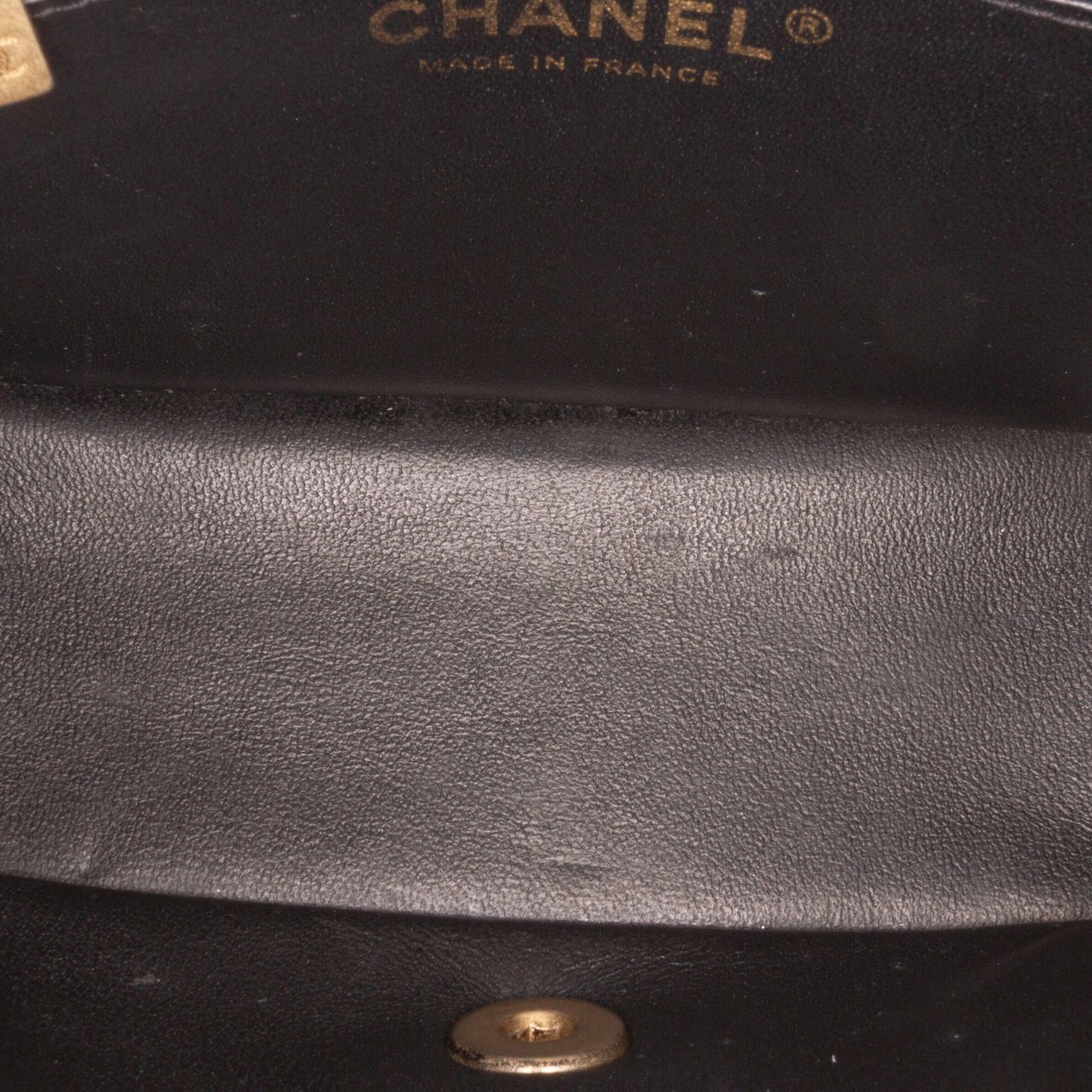 Chanel Mini Square Classic Chevron Lambskin Single Flap Zwart