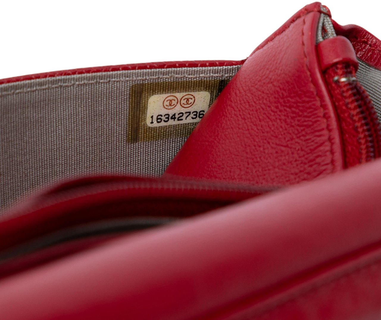 Chanel CC Caviar Wallet On Chain Rood