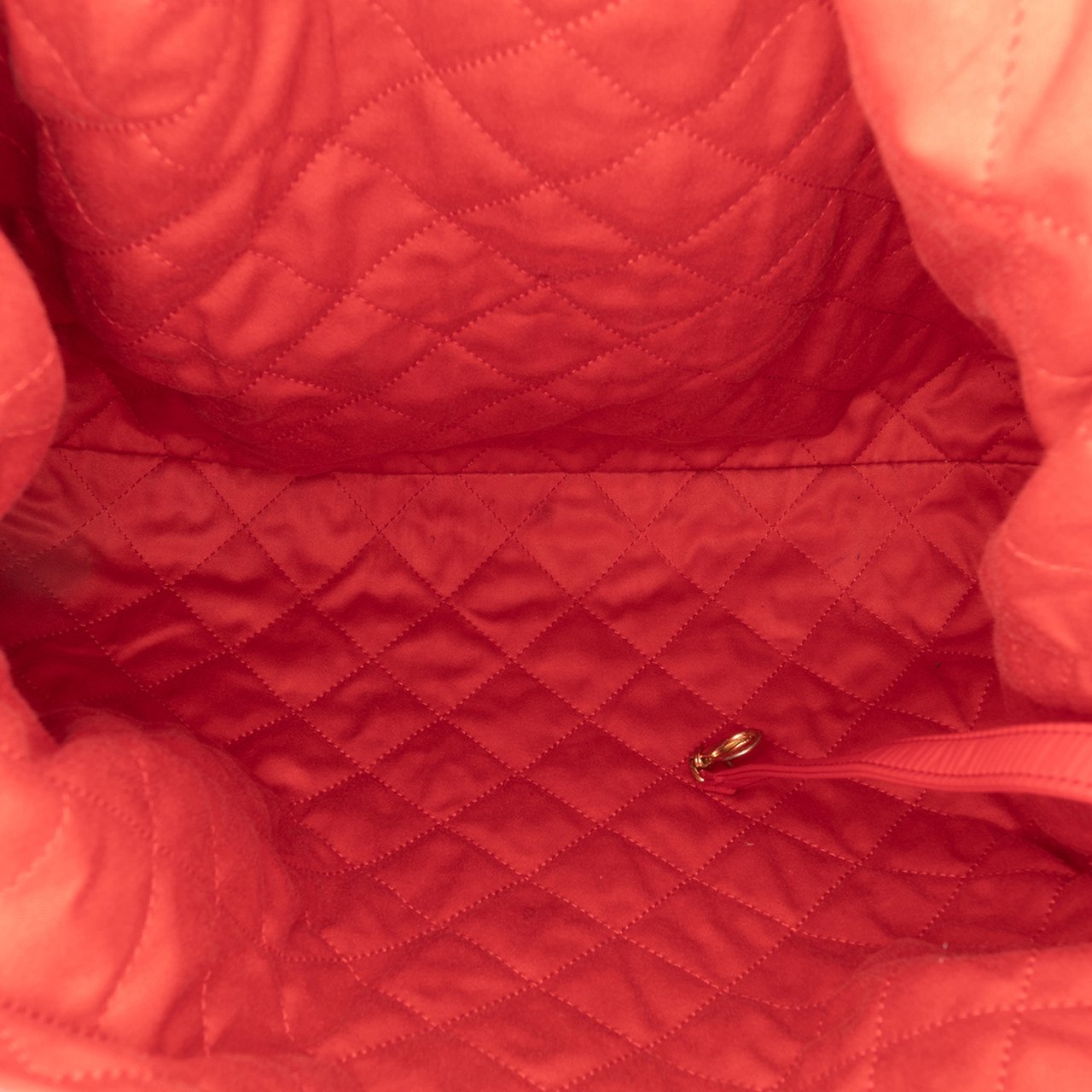 Chanel Large Shiny Quilted Calfskin 22 Backpack Rood