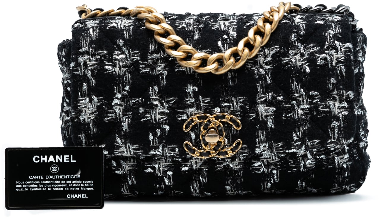 Chanel Medium Tweed 19 Flap Zwart