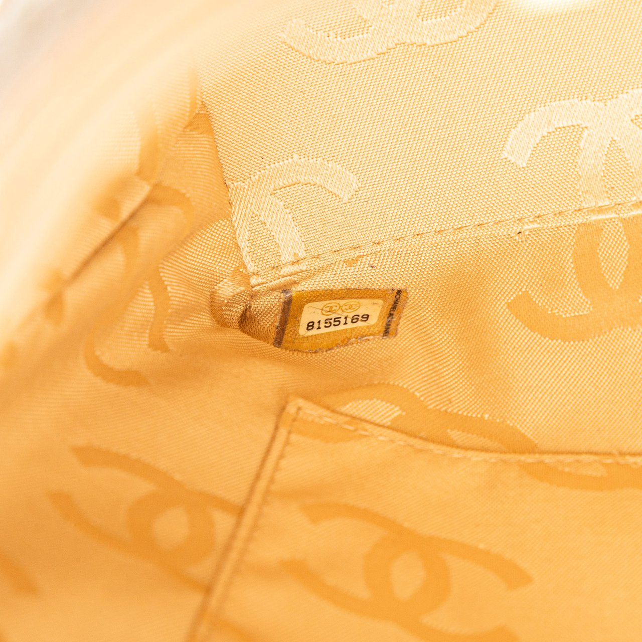 Chanel Small CC Calfskin Wild Stitch Tote Bruin